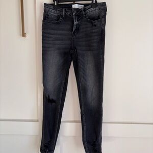 Buckle Women's Dark Gray Straight Leg Jeans